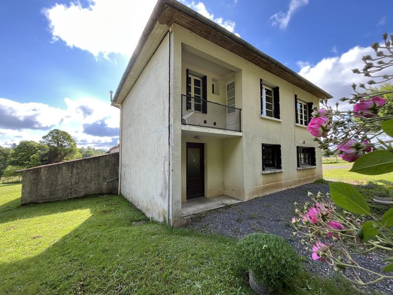 Vente Maison MASSIGNAC - 5 pièces -89 m² - (16310)