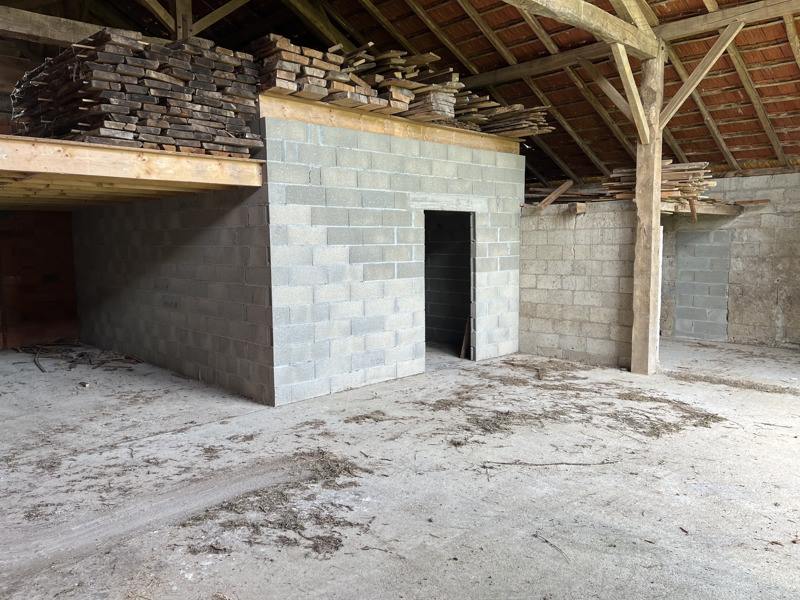 Vente Grange MONTBRON - 1 pièce - - (16220)