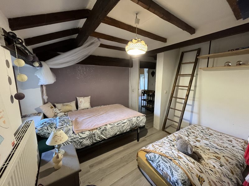 Vente Maison LE LINDOIS - 6 pièces -113 m² - (16310)