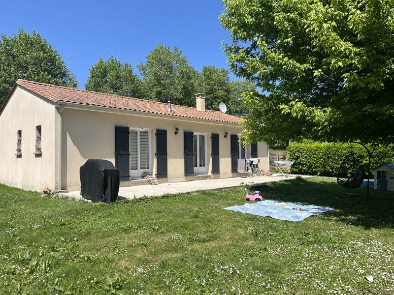 Vente Maison GRASSAC - 4 pièces -97 m² - (16380)