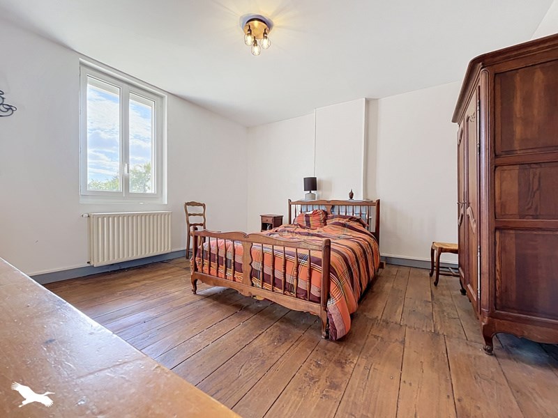 Vente Maison Montbron - 6 pièces -108 m² - (16220)