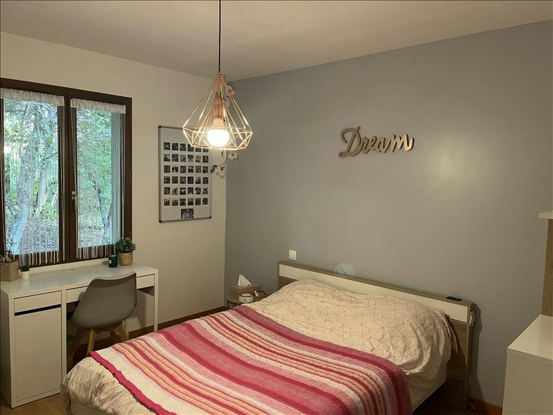 Vente Maison ROUGNAC - 6 pièces -168 m² - (16320)