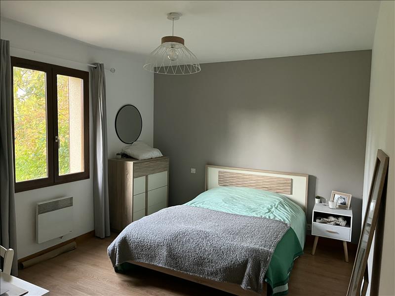 Vente Maison ROUGNAC - 6 pièces -168 m² - (16320)