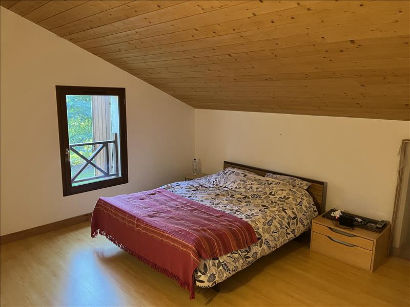 Vente Maison ROUGNAC - 6 pièces -168 m² - (16320)