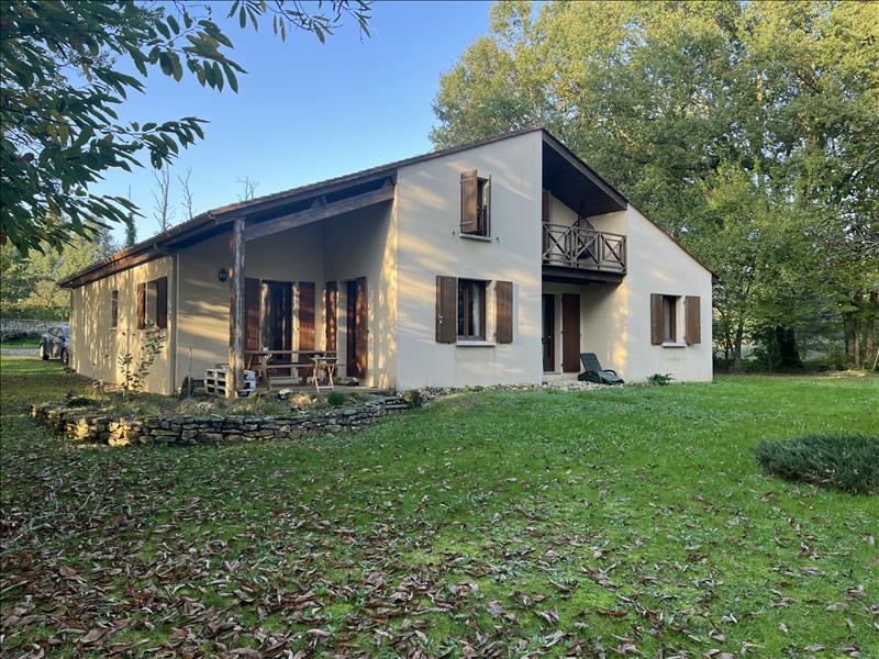 Vente Maison ROUGNAC - 6 pièces -168 m² - (16320)