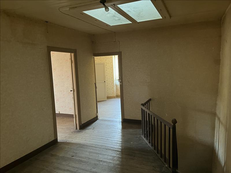 Vente Maison ROUZEDE - 6 pièces -130 m² - (16220)