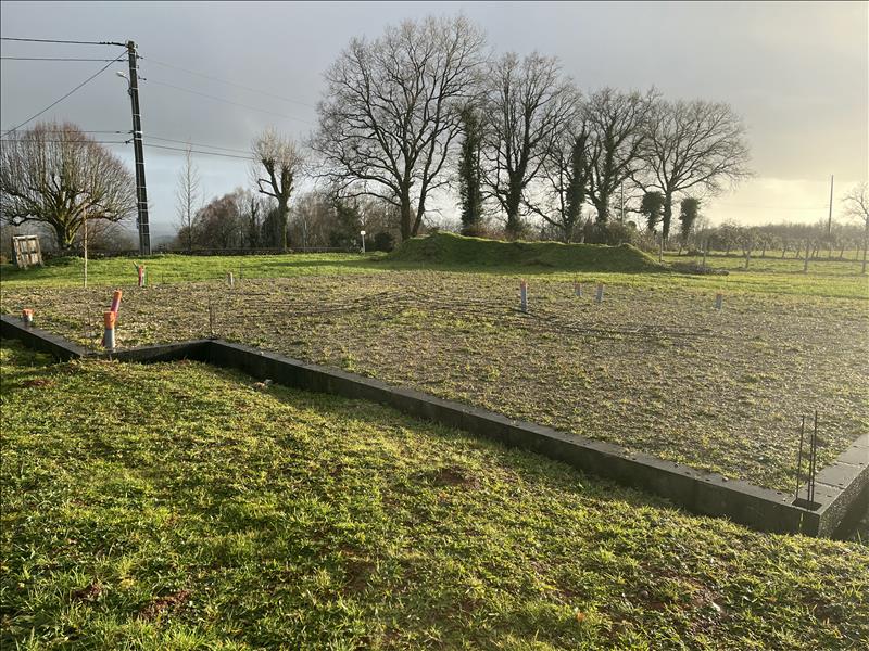 Vente Terrain ORGEDEUIL - -1000 m² - (16220)