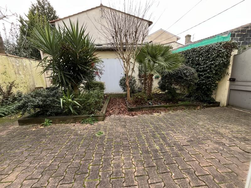 Vente Maison BEGLES - 5 pièces -144 m² - (33130)