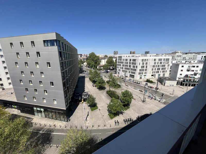 Vente Appartement BEGLES - 2 pièces -42 m² - (33130)