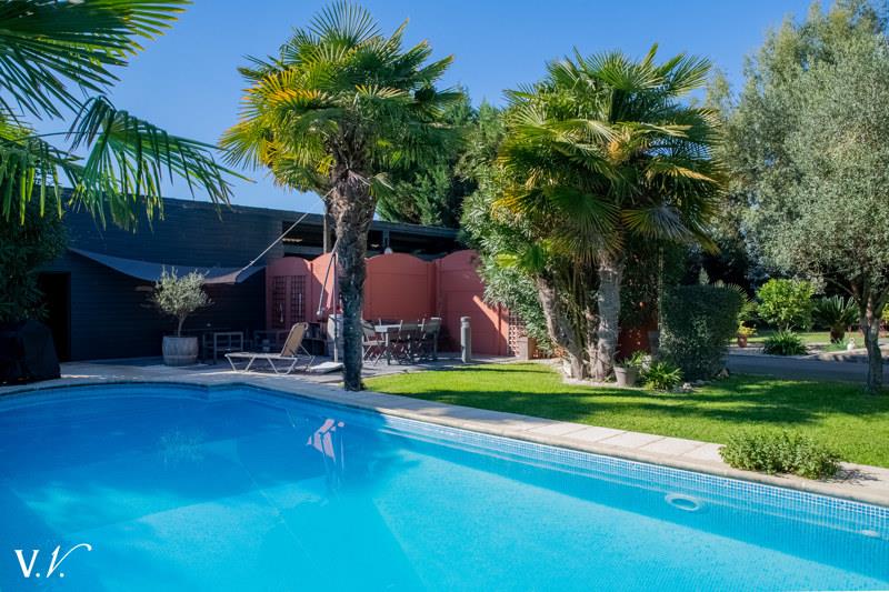 Vente Maison BEGLES - 8 pièces -217 m² - (33130)