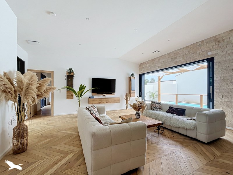 Vente Maison ST LAURENT DE LA PREE - 5 pièces -172 m² - (17450)