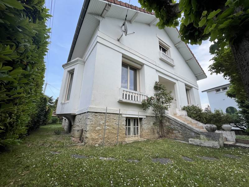 Vente Maison LOURDES - 5 pièces -181 m² - (65100)