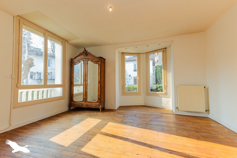 Vente Maison LOURDES - 5 pièces -181 m² - (65100)