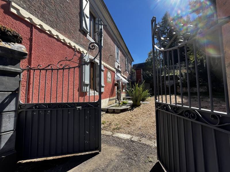 Vente Maison Berbérust-Lias - 6 pièces -180 m² - (65100)