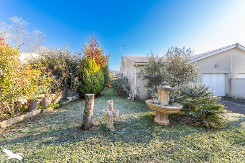 Vente Maison LARUSCADE - 3 pièces -70 m² - (33620)