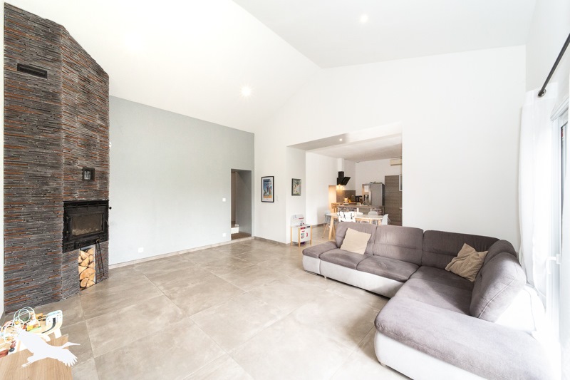 Vente Maison CIVRAC DE BLAYE - 4 pièces -152 m² - (33920)