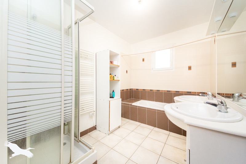 Vente Maison LAPOUYADE - 5 pièces -117 m² - (33620)