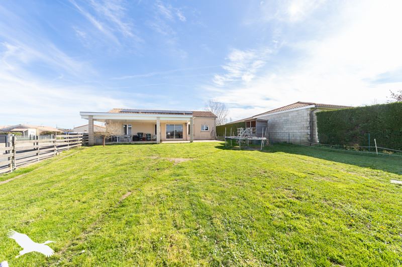 Vente Maison CIVRAC DE BLAYE - 4 pièces -102 m² - (33920)