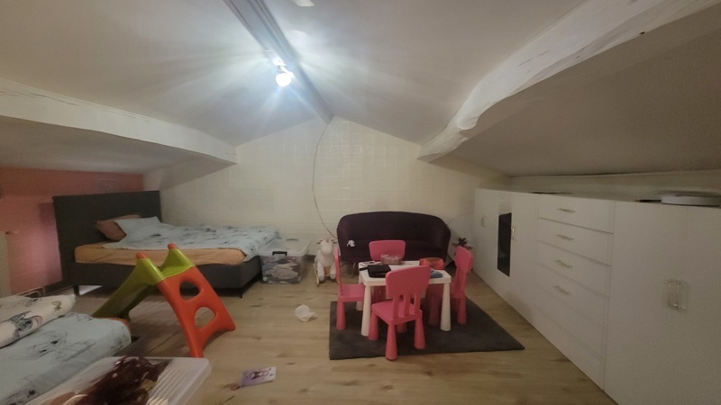 Vente Maison ST SAVIN - 5 pièces -160 m² - (33920)