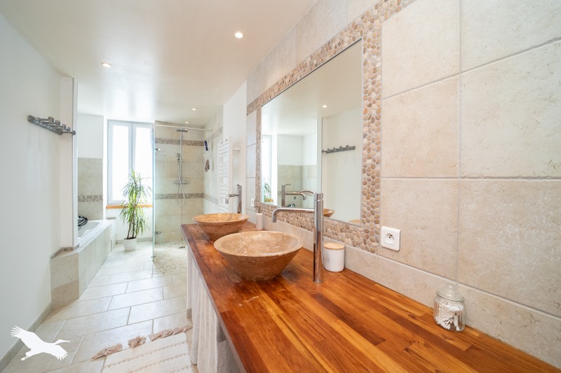 Vente Maison LARUSCADE - 4 pièces -113 m² - (33620)