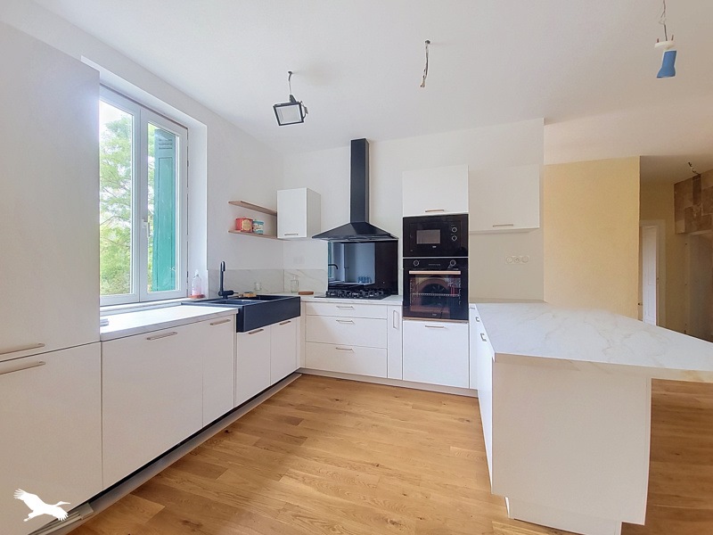 Vente Maison LARUSCADE - 5 pièces -135 m² - (33620)