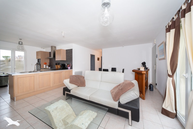 Vente Maison Cavignac - 5 pièces -90 m² - (33620)