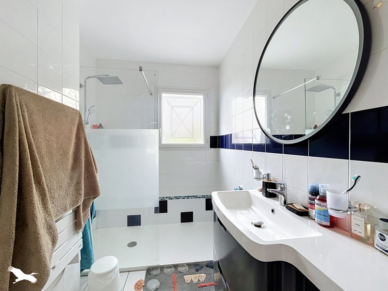 Vente Maison Saint-Savin - 4 pièces -78 m² - (33920)