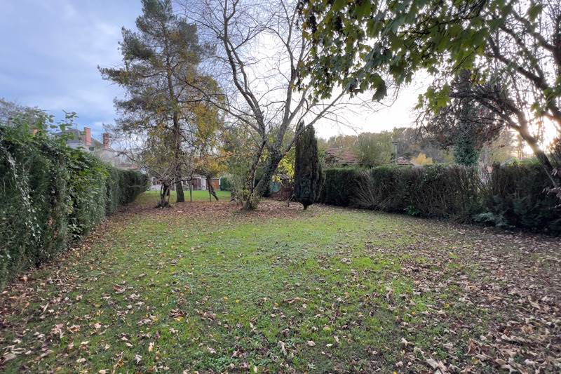 Vente Maison EXIDEUIL SUR VIENNE - 5 pièces -239 m² - (16150)