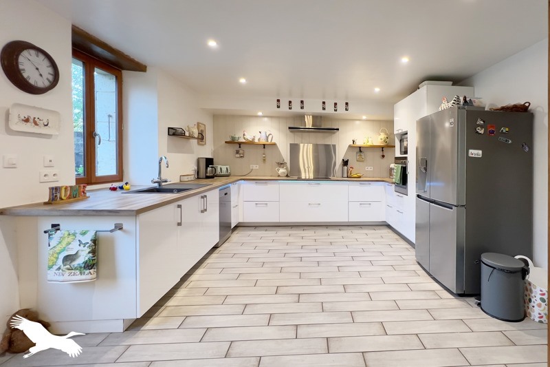 Vente Maison EXIDEUIL SUR VIENNE - 5 pièces -239 m² - (16150)