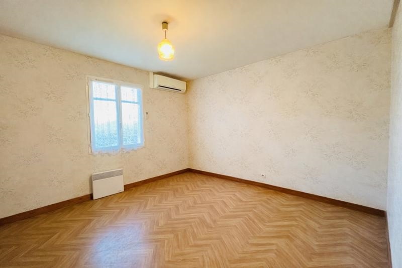 Vente Maison CONFOLENS - 4 pièces -130 m² - (16500)