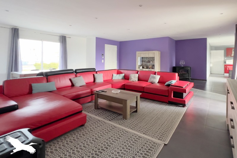 Vente Maison CONFOLENS - 6 pièces -135 m² - (16500)