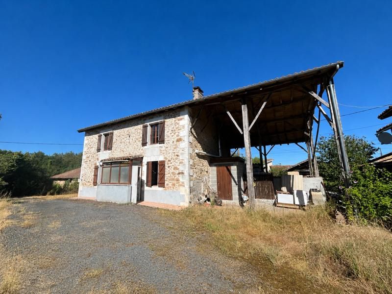 Vente Maison CHIRAC - 3 pièces -88 m² - (16150)