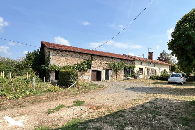 Vente Maison ST MAURICE DES LIONS 16500 5 pièces - 158 m²