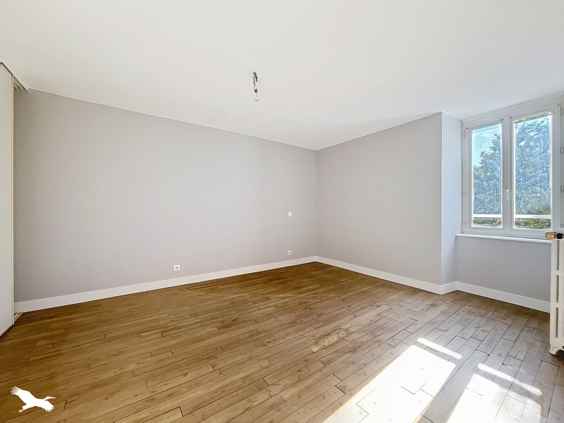 Vente Maison Chabrac - 6 pièces -135 m² - (16150)