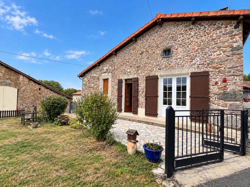 Vente Maison Exideuil-sur-Vienne - 5 pièces -90 m² - (16150)