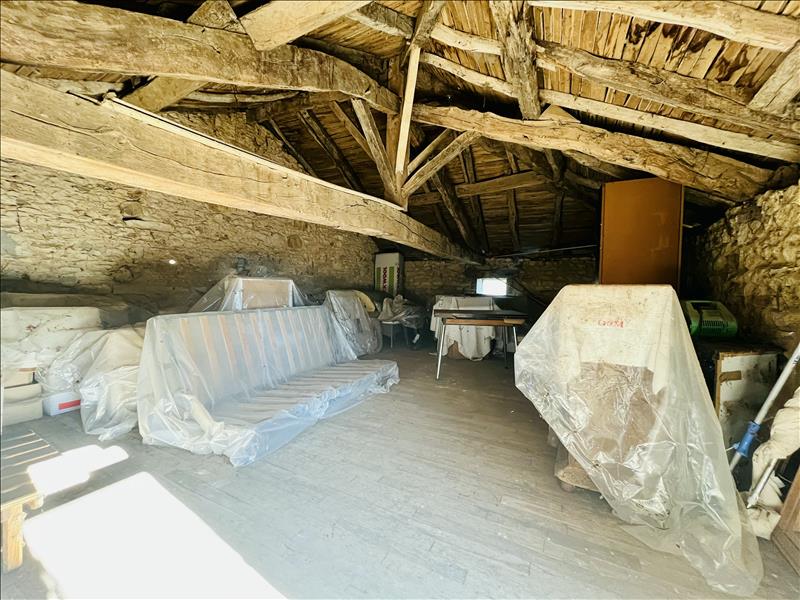 Vente Maison ALLOUE - 2 pièces -58,9 m² - (16490)