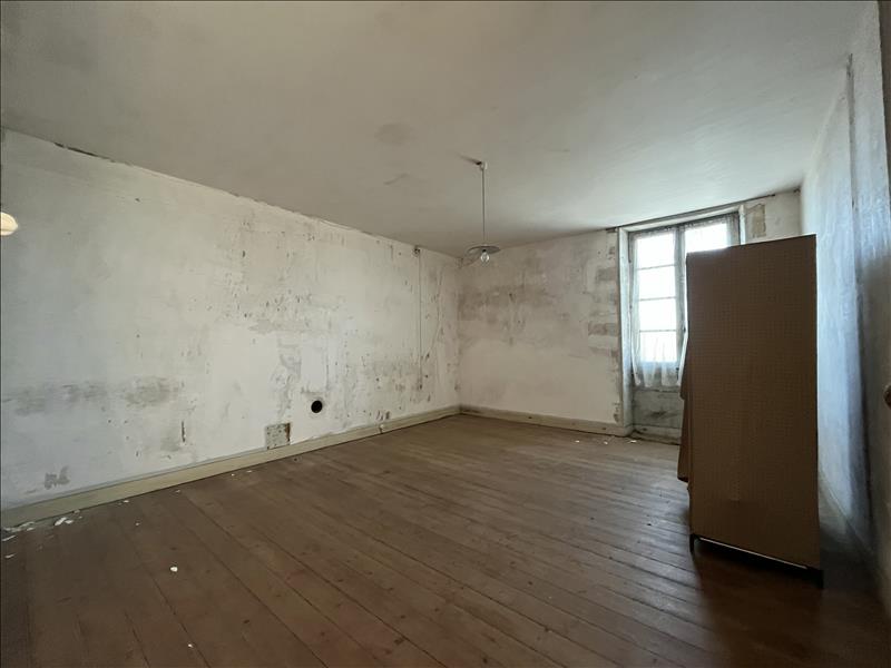 Vente Maison HIESSE - 5 pièces -124,2 m² - (16490)
