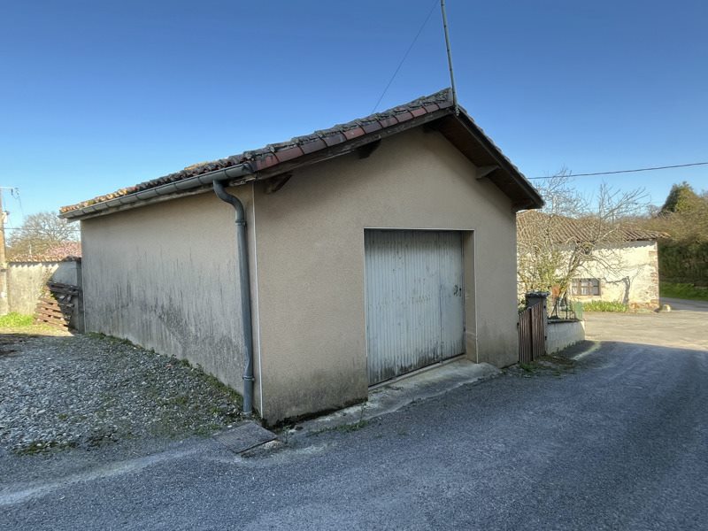 Vente Maison LESTERPS - 4 pièces -76 m² - (16420)