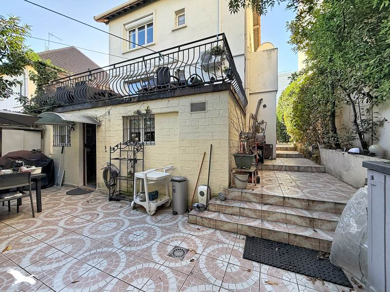 Vente Maison Colombes - 6 pièces -120 m² - (92700)