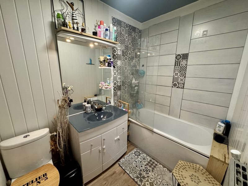 Vente Appartement ANGOULEME - 2 pièces -48 m² - (16000)