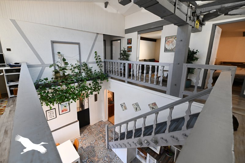 Vente Maison ANGOULEME - 7 pièces -198 m² - (16000)