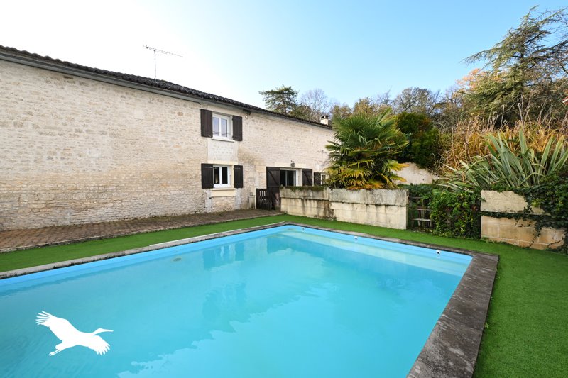 Vente Maison ANGOULEME 16000 7 pièces - 198 m²