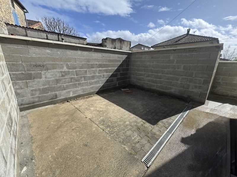 Vente Maison ST MICHEL - 4 pièces -91 m² - (16470)