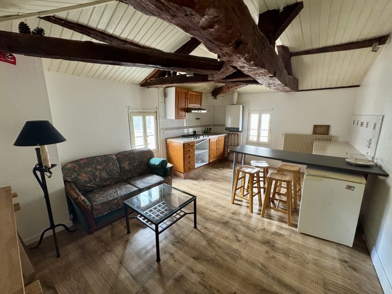 Immeuble 2 pièces 219 m² · à Angoulême · 219 m² · 223 650 €