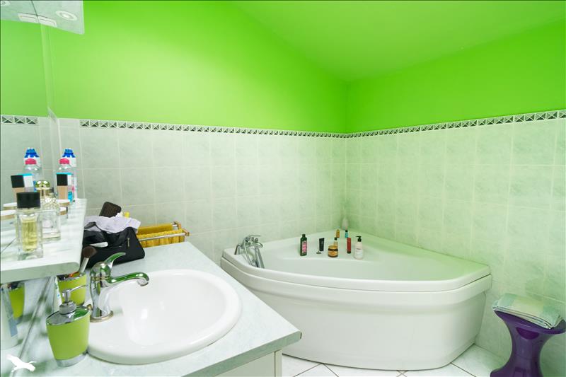 Vente Maison BOHARS - 4 pièces -116 m² - (29820)