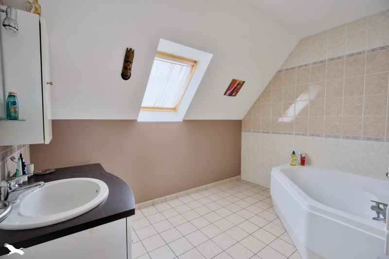 Vente Maison BOHARS - 5 pièces -119 m² - (29820)