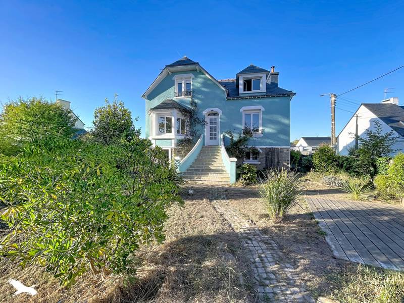 Maison 8 pièces 165 m² · à Clohars-Carnoët · 165 m² · 452 790 €