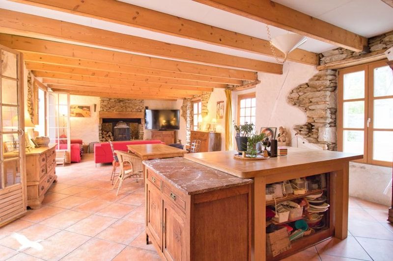 Vente Maison Moëlan-sur-Mer - 7 pièces -202 m² - (29350)