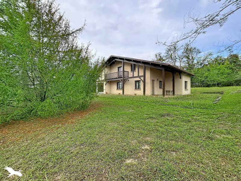 Vente Maison Peyrehorade - 5 pièces -142 m² - (40300)