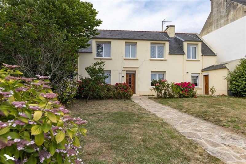 Vente Maison PLOUHINEC - 6 pièces -120 m² - (29780)